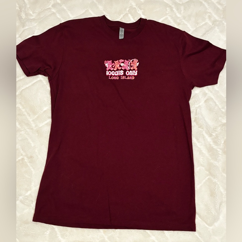 Locals Only Valentine's Day Tshirt - Size M NWOT maroon color